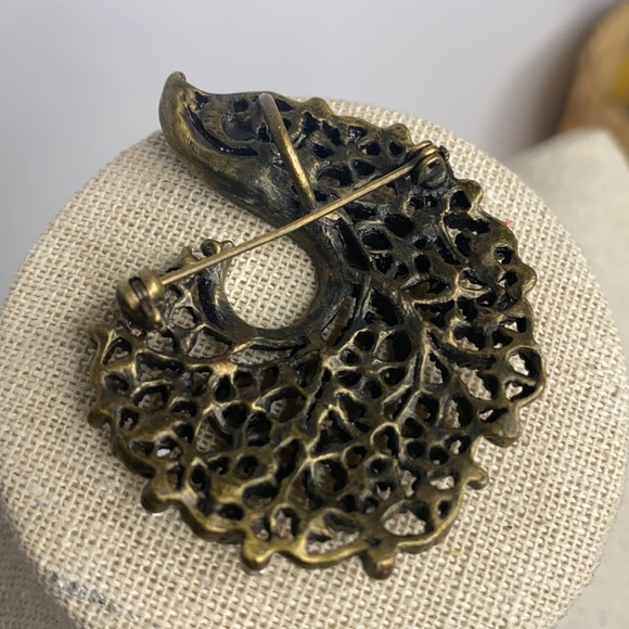 Spiral Brooch/ Pendant No brand found Vtg - Picture 4 of 4